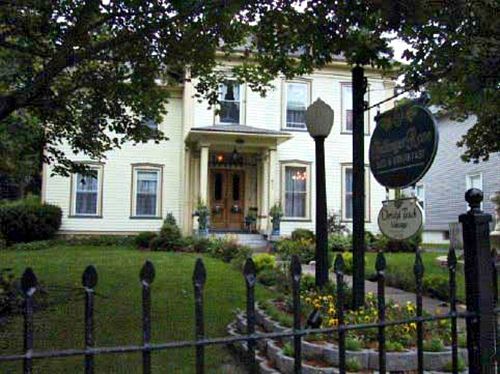 Bellinger Rose Bed & Breakfast Herkimer Экстерьер фото